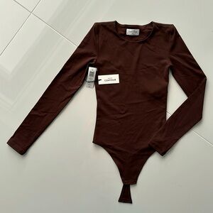 BABATON Contour Crew body onesie